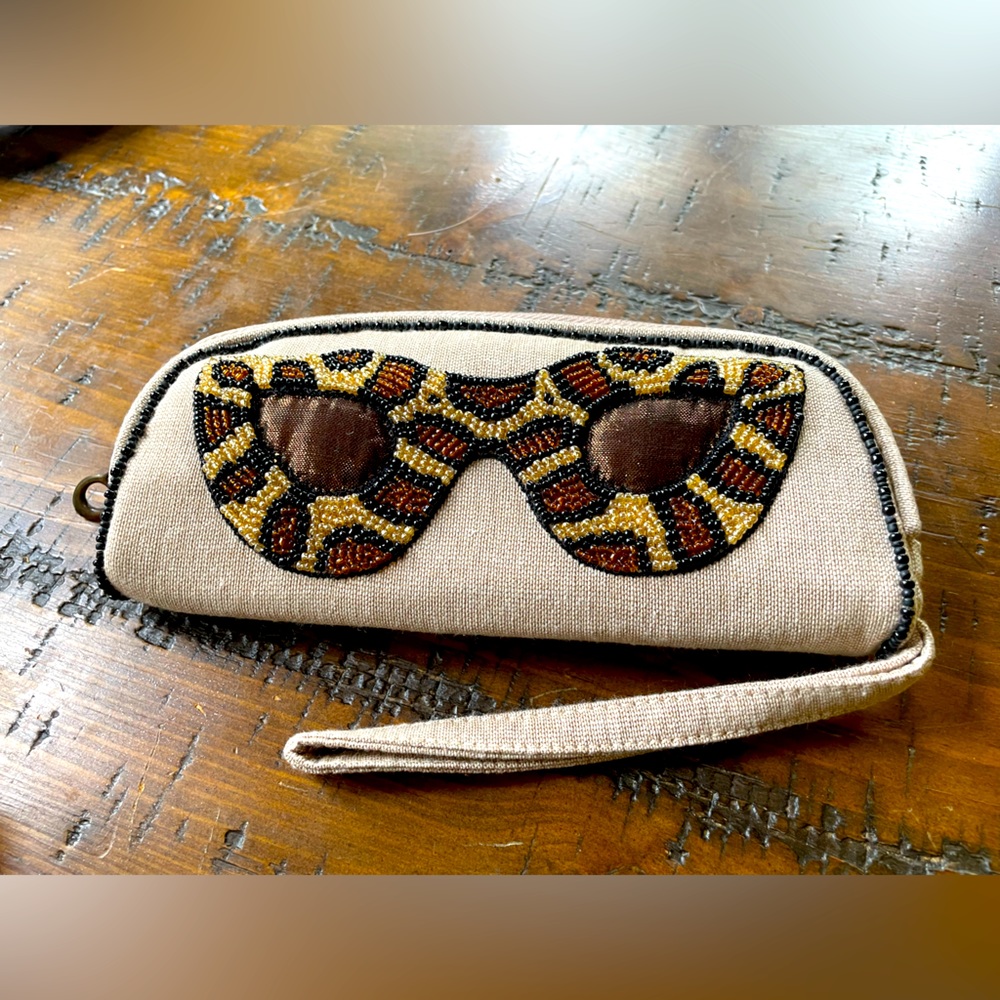 Adorable Hand Beaded Eyeglasses Case